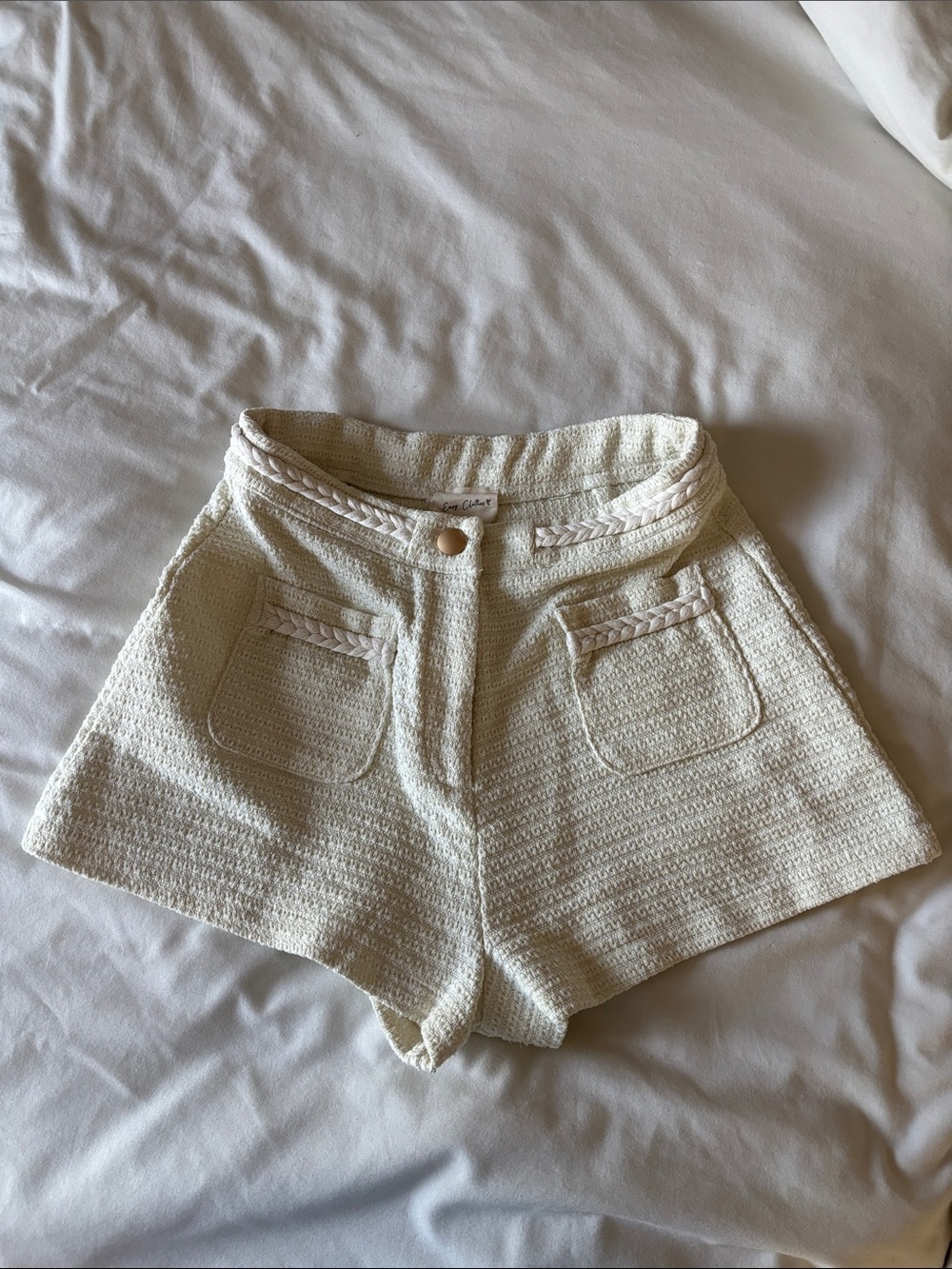 High-Waist Cream Textured Women’s Shorts with Braided Trim